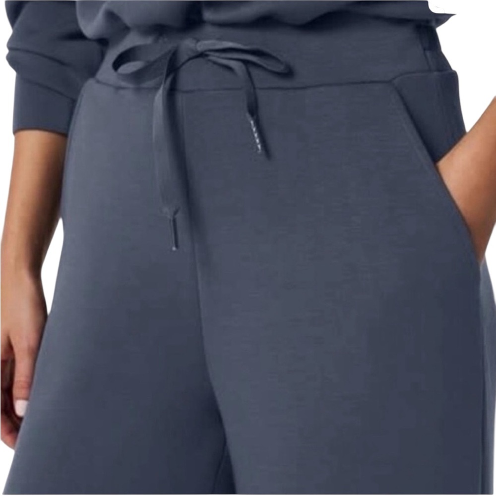 SPANX Air Essential Wide Leg Jumpsuit Off the Shoulder Design Sz. 1X - Picture 6 of 17